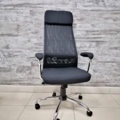 Кресло Barneo K-115 для персонала (черная ткань, черная сетка) в Салехарде - salekhard.mebel24.online | фото 1