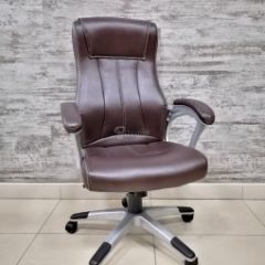 Кресло Barneo K-148 для руководителя (коричневая экокожа) в Салехарде - salekhard.mebel24.online | фото 1