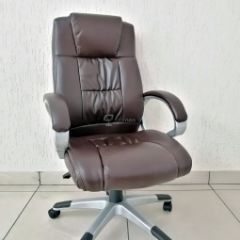 Кресло Barneo K-6 для руководителя (коричневая экокожа) в Салехарде - salekhard.mebel24.online | фото 1