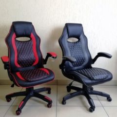 Кресло геймерское Barneo K-37 (черная экокожа красные вставки) в Салехарде - salekhard.mebel24.online | фото 4