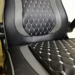 Кресло геймерское Barneo K-37 (черная кожа серые вставки) в Салехарде - salekhard.mebel24.online | фото 2