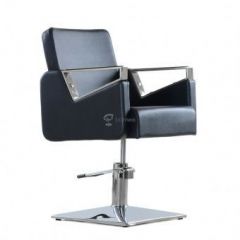 Кресло парикмахерское Barneo 6300V5 черное в Салехарде - salekhard.mebel24.online | фото