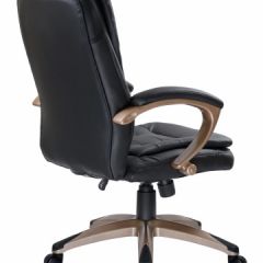 Офисное кресло для руководителей DOBRIN DONALD LMR-106B чёрный в Салехарде - salekhard.mebel24.online | фото 3