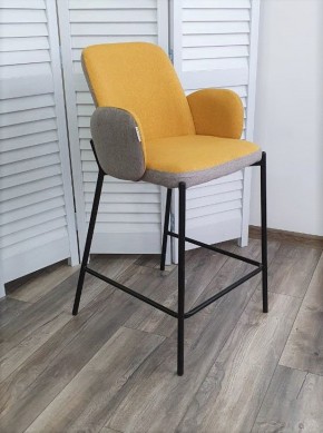 Полубарный стул NYX (H=65cm) VF106 желтый / VF120 серый М-City в Салехарде - salekhard.mebel24.online | фото 2